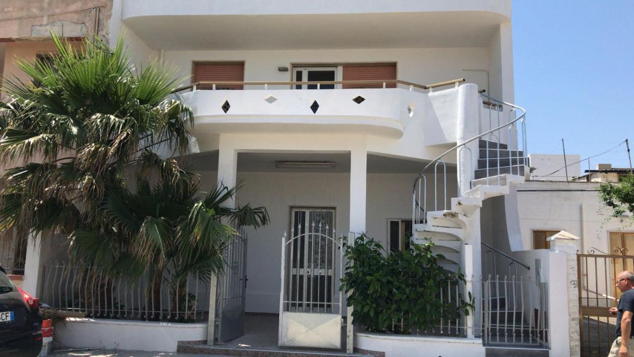 La Baia Apartments By My Home Apulia توري لابيلو المظهر الخارجي الصورة